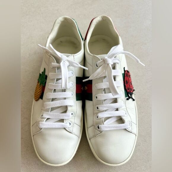 Gucci White Leather Embroidered Ladybug And Pineapple Ace Sneakers Size 36.5 - Picture 4 of 15